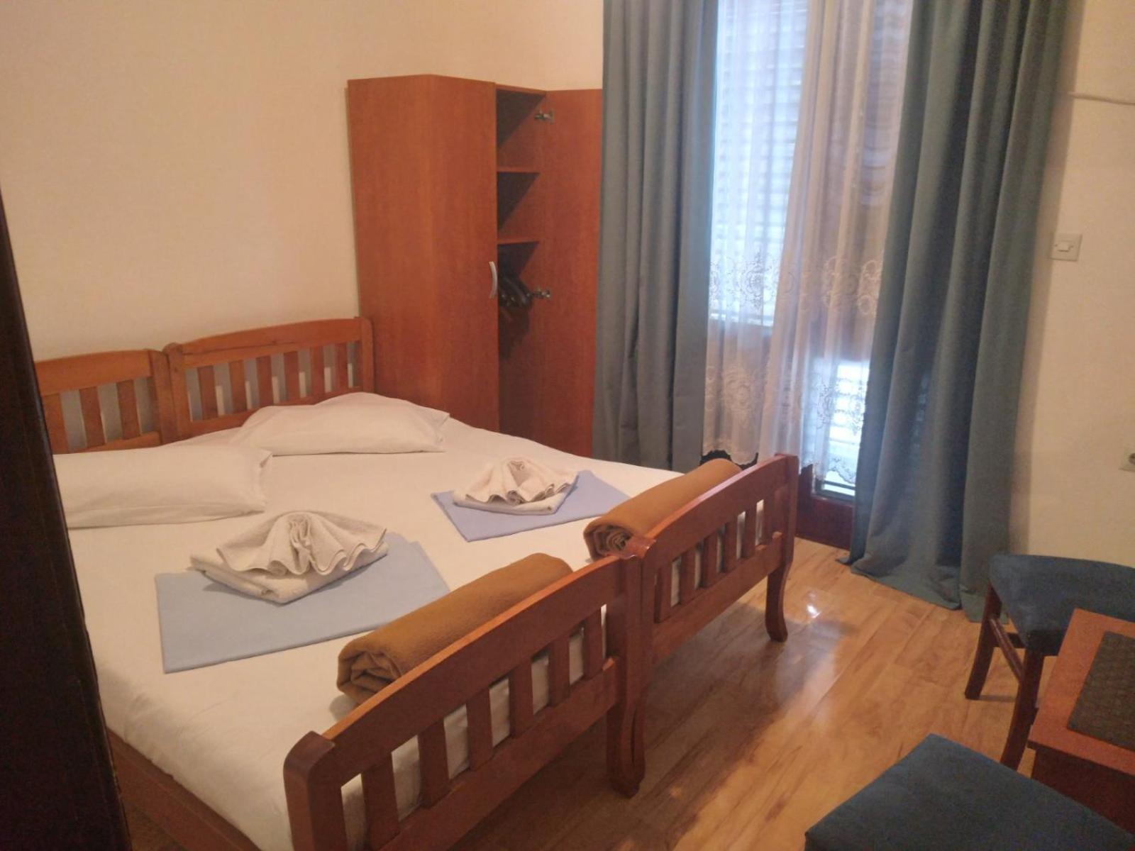 Bed and Breakfast Pansion Mimoza Херцег-Нови Экстерьер фото